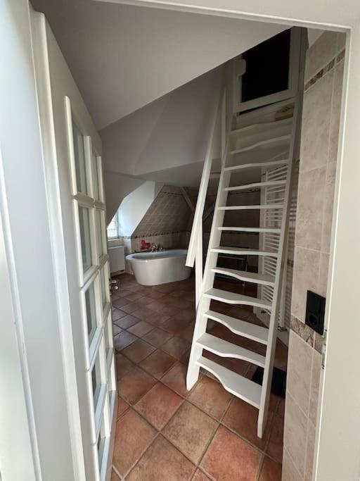 Panorama Penthouse In Wunderschoener Villa Kassel Zewnętrze zdjęcie