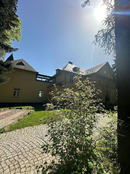 Panorama Penthouse In Wunderschoener Villa Kassel Zewnętrze zdjęcie